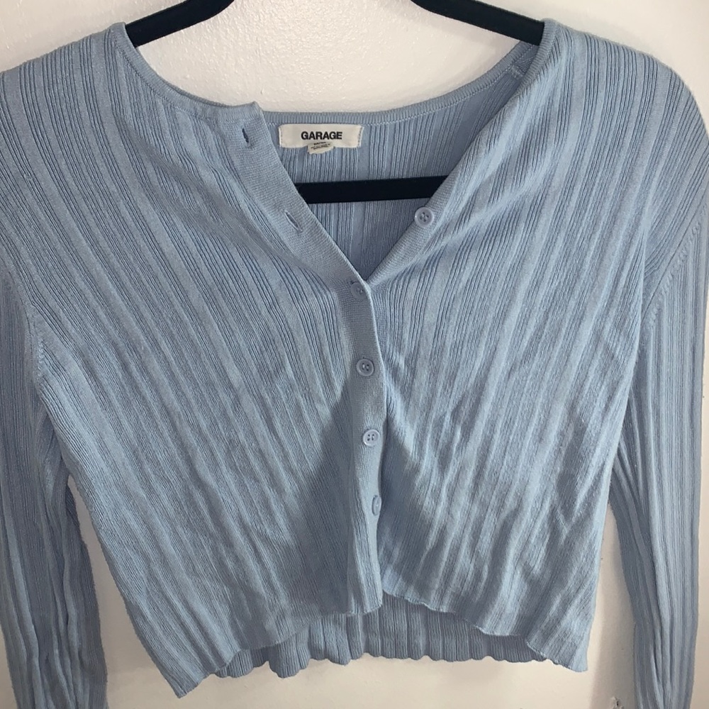 Garage crop top - baby blue